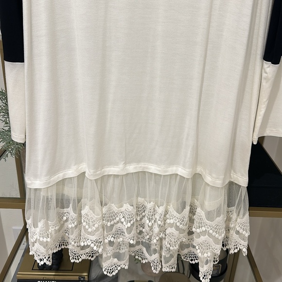 Black White Lace Trim Dress - Picture 4 of 8